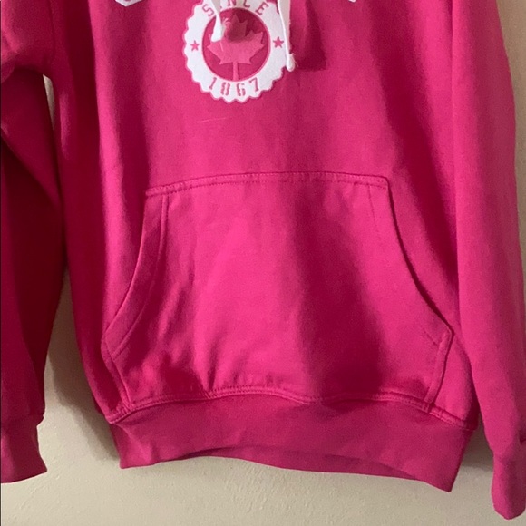 Fleece Factory Canada hoodie - Picture 4 of 13